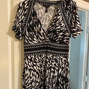 Black and white pattern dress